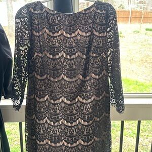NWT: Women’s  Black Lace Overlay Shift Dress